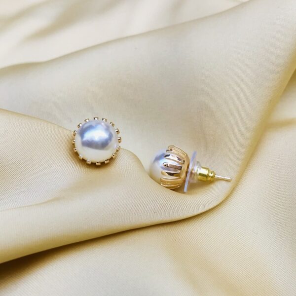 Exclusive Pearl Stud Earring - Abdesignsjewellery